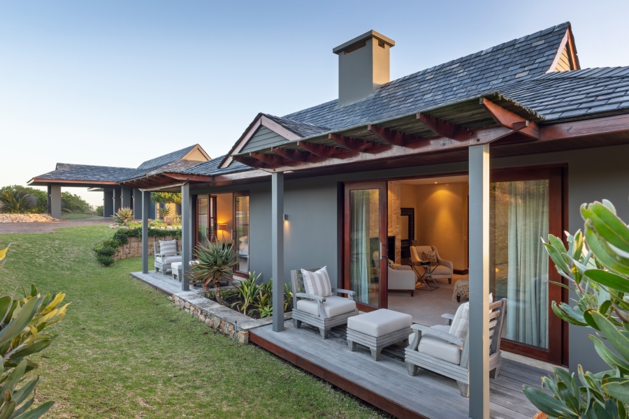 6 Bedroom Property for Sale in Pezula Private Estate Western Cape